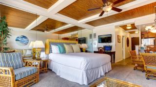 The Whaler Resort: Suite 515~Studio with Stunning Center Courtyard & Ocean Views - Lahaina - 7