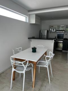 Departamento Entero con Terraza y Parrilla 3 ambientes - 6