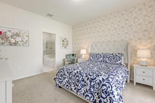 Champion Gates Grandeur Your Unforgettable Large Vacation Home - Davenport - 1