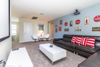 Champion Gates Grandeur Your Unforgettable Large Vacation Home - Davenport - 8