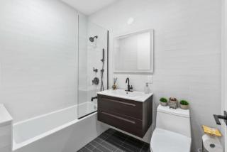Top Notch 2BR Suite Minutes to Central Park - Nova Iorque - 6