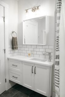 Surfs Inn Guesthouse & Cottages - Ucluelet - 7