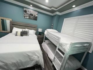 Disneyland/Knott's New Build Luxury House 24people - Midway City - 4