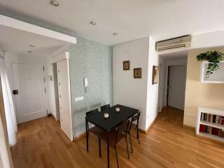 Apto Junto Catedral y Maestranza - 8