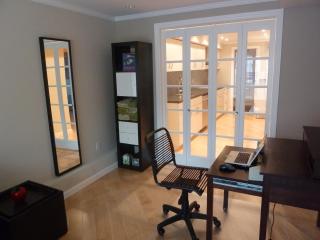 Stunning SanFran Casa close to Center and steps from Ocean - 4