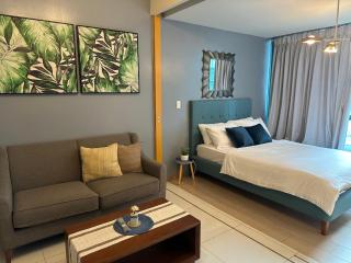 Executive Suite in Bonifacio Global City - Manila - 6