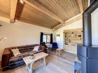 Superbe 3 Pièces avec Balcons en Plein Cœur de Combloux - Parking, Wifi, Lave-linge - FR-1-560-106 - Combloux - 5