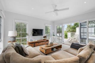 Mornington Peninsula Hamptons Inspired Gem - New listing - Rye - 7