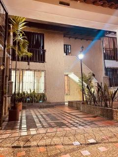 Casa de Descanso en Medellín - Medellín - 0