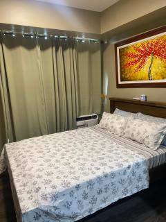 Azure Executive Room Beachview - Manila - 2