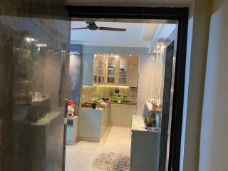 Ultra luxury apartment peacefull and stylish - Noida - 5
