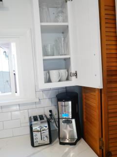 Private Studio - King Bed - Wifi - 1