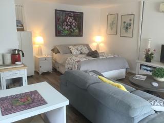 Petite Provence Cottage - Blairgowrie - 9