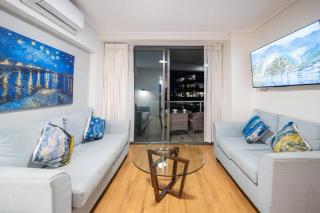 Story Bridge & River View 2B1B Apt w Free Parking! - 84 - 4