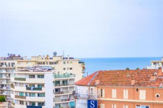 Studio with Huge Terrace close to the beach-Clim Mobile- BENAKEY - 0