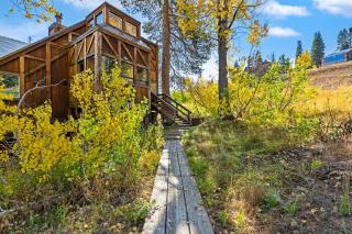 Walk to the Lake - Ski in out Amazing 5 Bdrm - VH#343 - 8