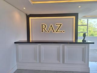 Zar Hotel - Amanzimtoti - 1