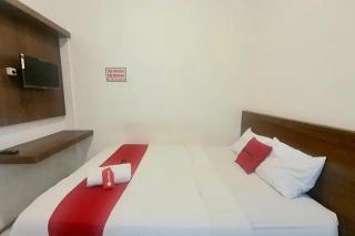 RedDoorz near Universitas PGRI Kanjuruhan - Gadang - 7