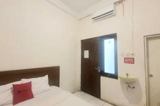 RedDoorz near Universitas PGRI Kanjuruhan - Gadang - 3