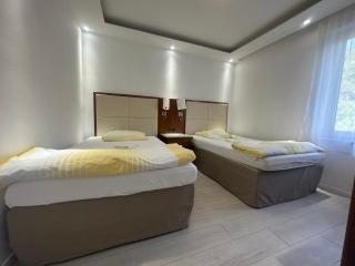 Monteur- und Urlaubsunterkünfte - 1