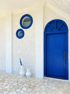 Stella Maris Oceanfront Retreat - 1