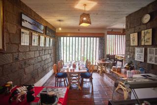 Villa Rock Stop Falls Gigiri - Nairobi - 7