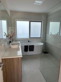 White on Wright - Heathcote - 6