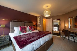 At Home - Shrewsbury - 8
