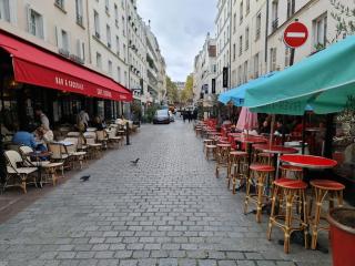 Quiet apartment, lively area,next to Eiffel Tower. - París - 7