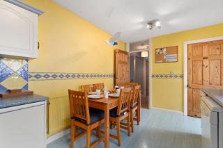 Oaklands - Lovely Cottage Walk to Beach - Saundersfoot - 4