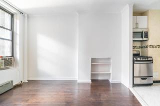 Apartment 1720: East Village - 4