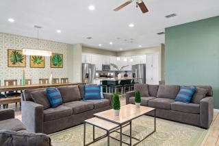 Fun-Filled Retreat at Hacienda Paloma - Kissimmee - 5