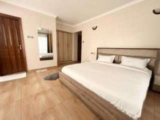 Midtown Executive Suites With Balcony, King Bed - Nakuru - 6