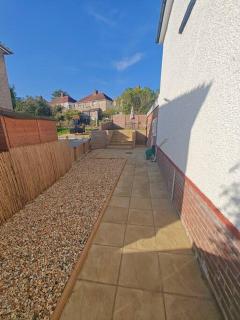 Stunning 4 bed House Ideal for Contractors - Southampton - 7