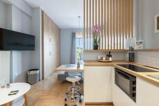 The HostMaster Vista Loft - Athens - 5