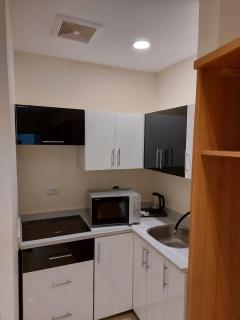 Marron studios 3A - 1