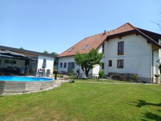60 m² Ferienapartment Zentrumsnahe mit Gartenbenutzung - Steyr - 5