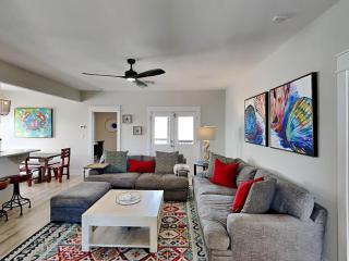Palm Down & Relax - Port Aransas - 8
