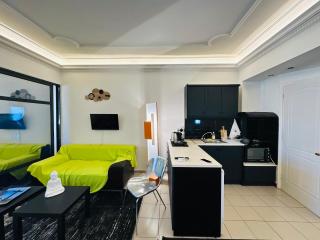 luxury studio archit 14 street - Patra - 2