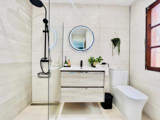Romantic Apartment in Windsor Park - Adeje - 2