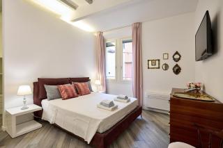LA TORRE LUNGA -Smart Working- 150 m dalle-from Due Torri-Two Towers - Bologna - 4