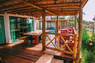 Chalé em condomínio beira mar - 2