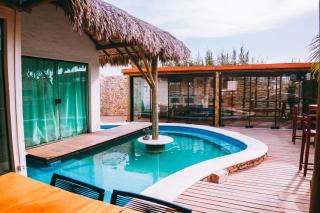 Chalé em condomínio beira mar - 1