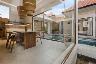 The R Villa Talang, brandnew, near beach, Sunset - Tanah Lot - 5