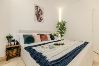 Luxury & Comfort: Smart 2BR-Apt at Unirii Square - 7