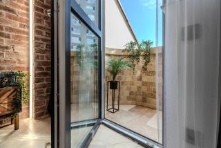 Luxury & Comfort: Smart 2BR-Apt at Unirii Square - Bucharest - 4