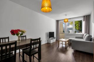 Złota Apartment - City Center, Workspace, Metro - by Rentujemy - Varsavia - 1