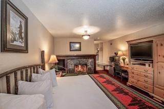Antler Inn - 1