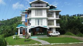 Humble Holiday Home Kufri S H I M L A with Lawn and Amazing View - 4