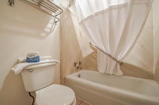 Antler Inn - Jackson - 9